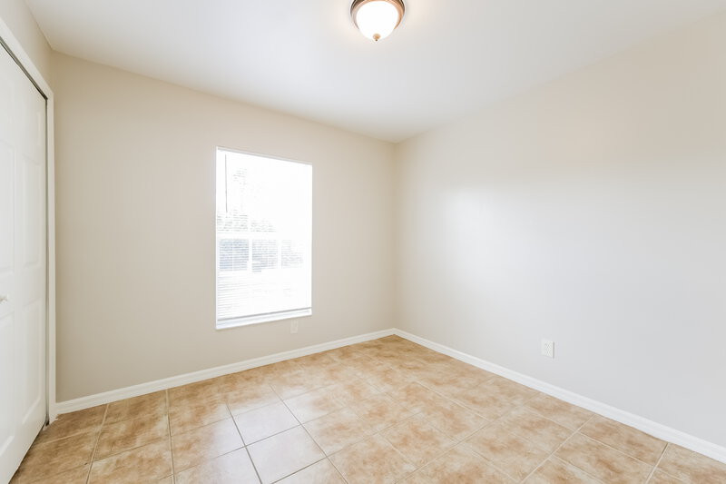 1,755/Mo, 3912 3rd St W Lehigh Acres, FL 33971 Bedroom View