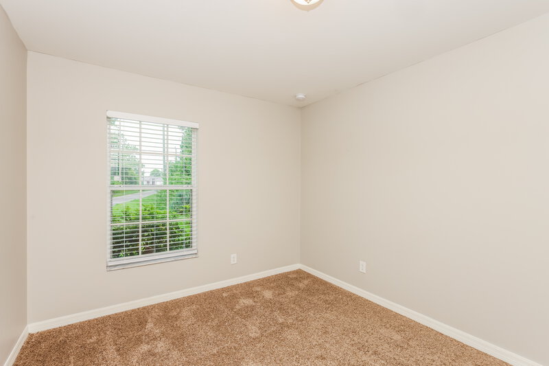 1,650/Mo, 2601 Darlene Pl Lehigh Acres, FL 33971 Bedroom View 2