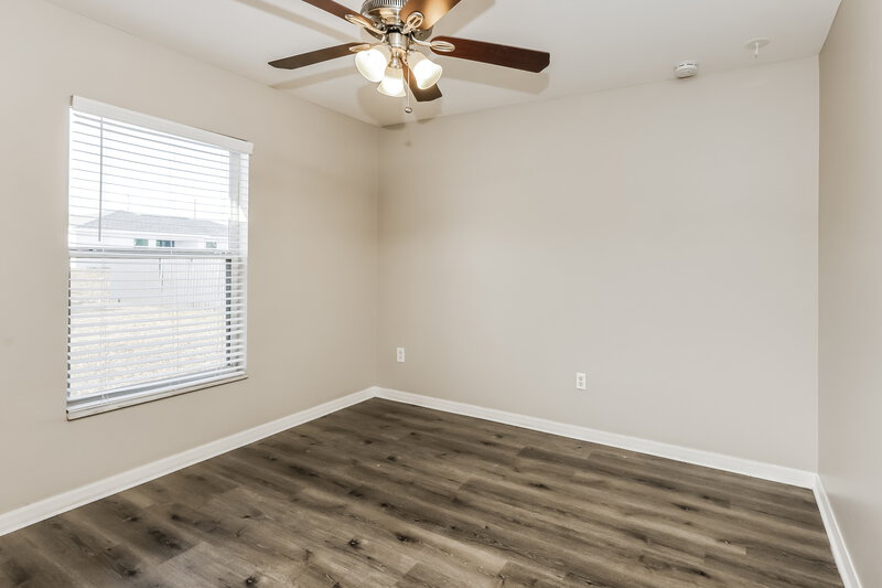 1,820/Mo, 2511 28th St W Lehigh Acres, FL 33971 Main Bedroom View