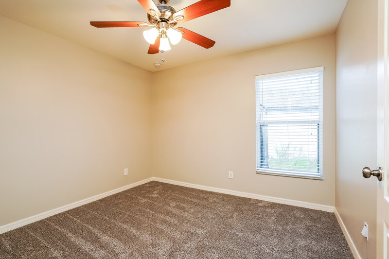 1,940/Mo, 3304 31st St W Lehigh Acres, FL 33971 Bedroom View