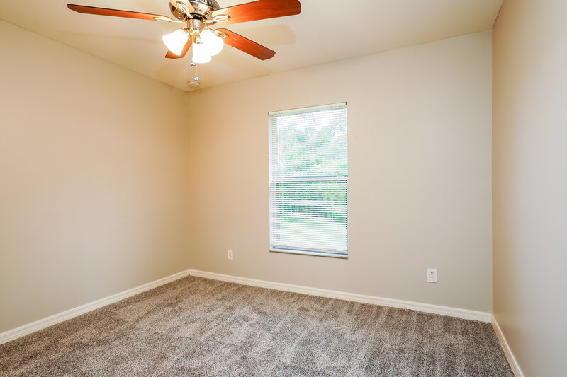 1,940/Mo, 3304 31st St W Lehigh Acres, FL 33971 Bedroom View 2