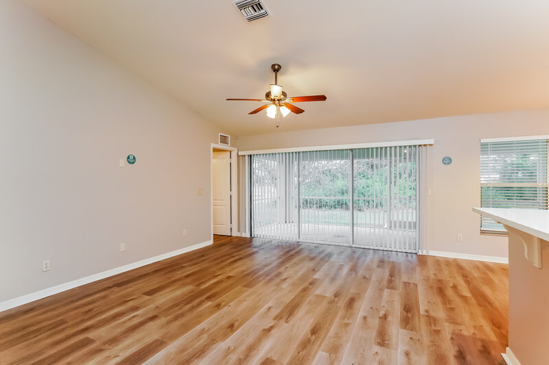 1,910/Mo, 5210 6th St W Lehigh Acres, FL 33971 Living Room View