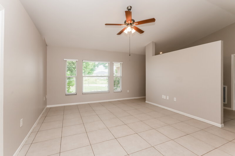 1,665/Mo, 3723 11th St W Lehigh Acres, FL 33971 Living Room View