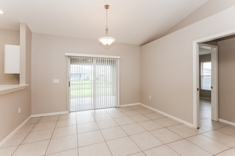 1,665/Mo, 3723 11th St W Lehigh Acres, FL 33971 Dining Room View