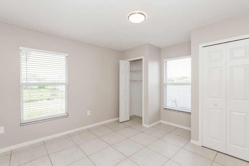 1,665/Mo, 3723 11th St W Lehigh Acres, FL 33971 Bedroom View 2