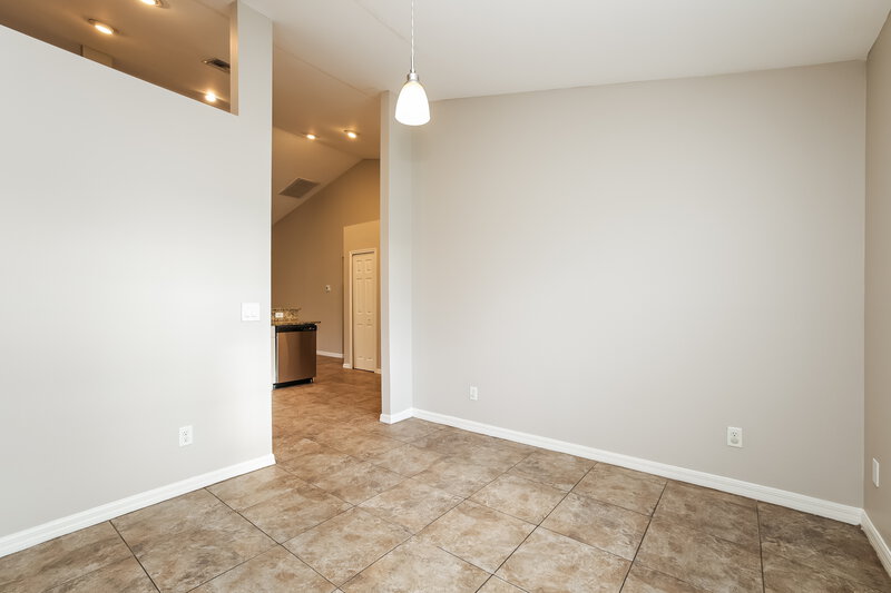 1,740/Mo, 829 Aprile Ave S Lehigh Acres, FL 33974 Living Room View