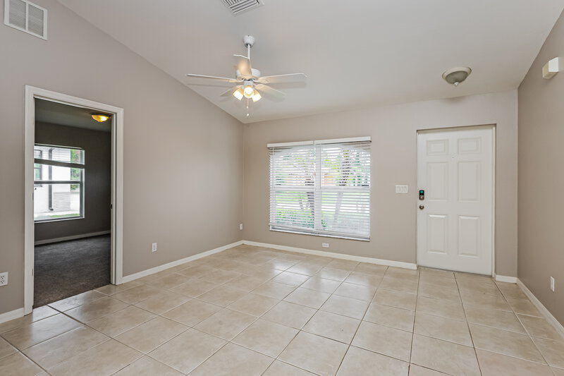 1,480/Mo, 1022 Anaconda Ave S Lehigh Acres, FL 33974 Living Room View