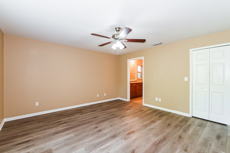 0/Mo, 737 Almelia St E Lehigh Acres, FL 33974 Main Bedroom View 2