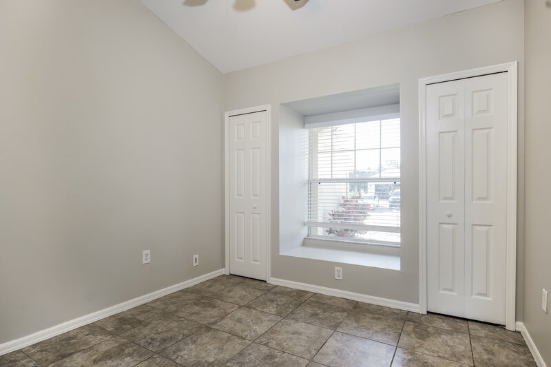 1,705/Mo, 719 Roma Ave S Lehigh Acres, FL 33974 Office View