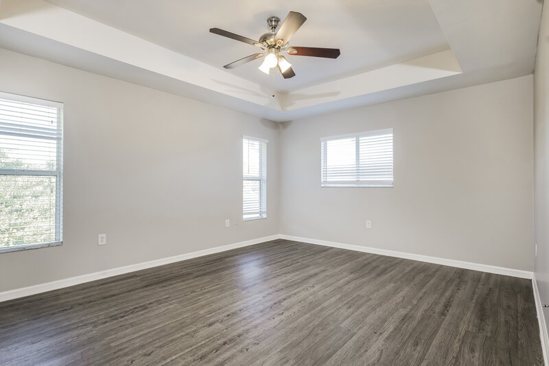 1,705/Mo, 719 Roma Ave S Lehigh Acres, FL 33974 Main Bedroom View