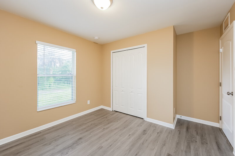 2,520/Mo, 920 Anthony St E Lehigh Acres, FL 33974 Bedroom View 2