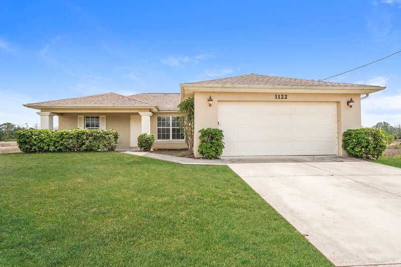 2,005/Mo, 1122 Ectype St E Lehigh Acres, FL 33974 External View
