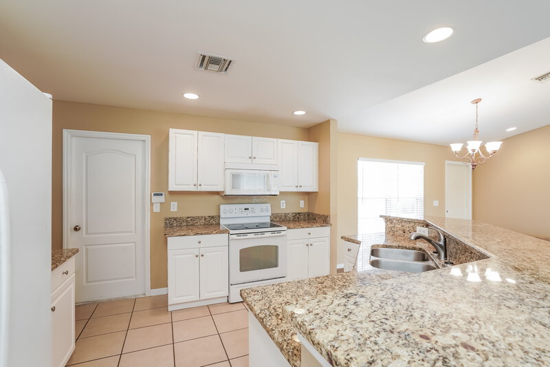 2,005/Mo, 1122 Ectype St E Lehigh Acres, FL 33974 Kitchen View 5