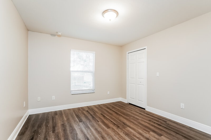 1,690/Mo, 3421 33rd St SW Lehigh Acres, FL 33976 Bedroom View