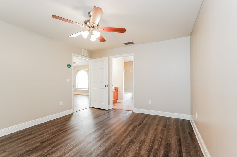 1,690/Mo, 3421 33rd St SW Lehigh Acres, FL 33976 Bedroom View 4