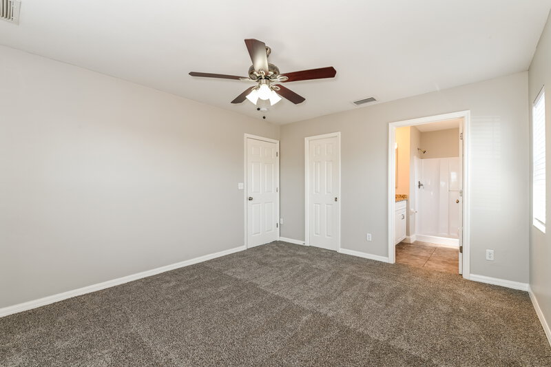 2,290/Mo, 3400 34th St SW Lehigh Acres, FL 33976 Main Bedroom View 2