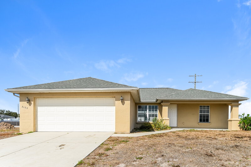 1,610/Mo, 3100 22nd St SW Lehigh Acres, FL 33976 External View