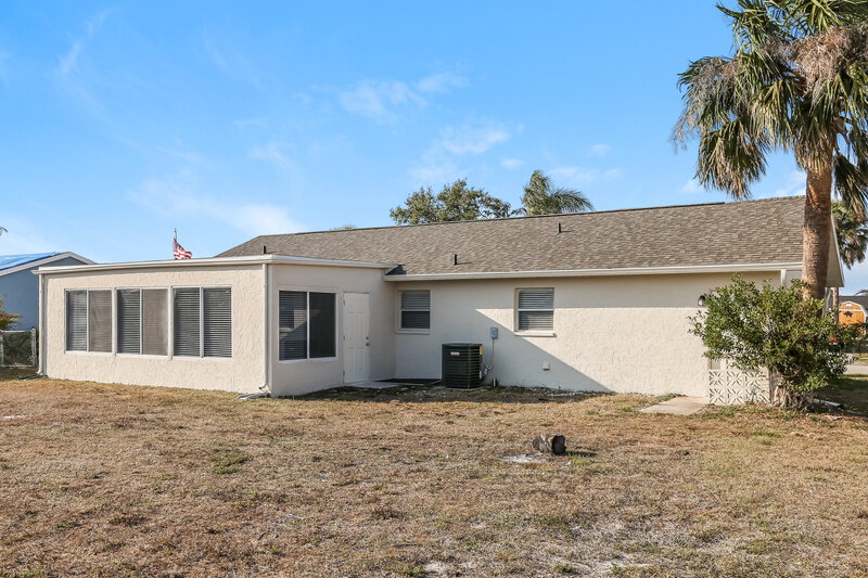 1,900/Mo, 6248 Drucker Circle Port Charlotte, FL 33981 Rear View