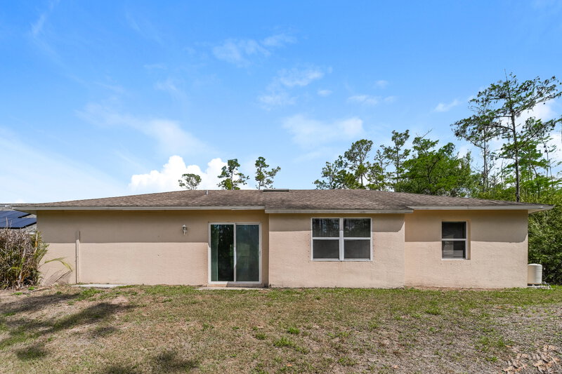 2,410/Mo, 4680 4th Ave SE Naples, FL 34117 Rear View