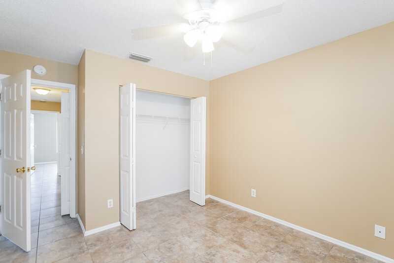 2,285/Mo, 6311 7th Ct E Bradenton, FL 34203 Bedroom View 3