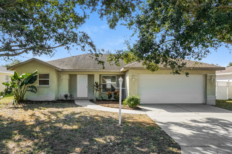 1,995/Mo, 2715 94th St E Palmetto, FL 34221 External View