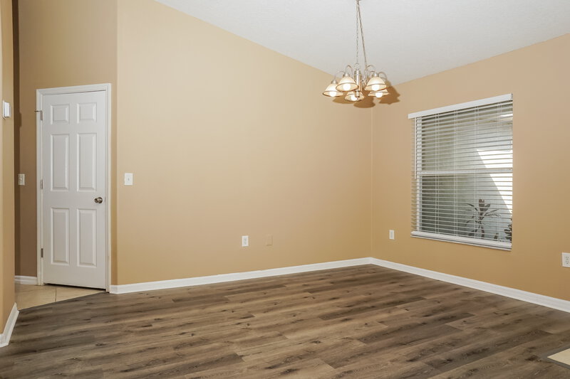 1,995/Mo, 2715 94th St E Palmetto, FL 34221 Dining Room View