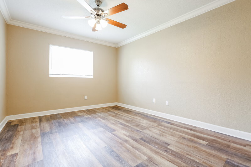 1,730/Mo, 2429 Vedado St North Port, FL 34286 Main Bedroom View 2
