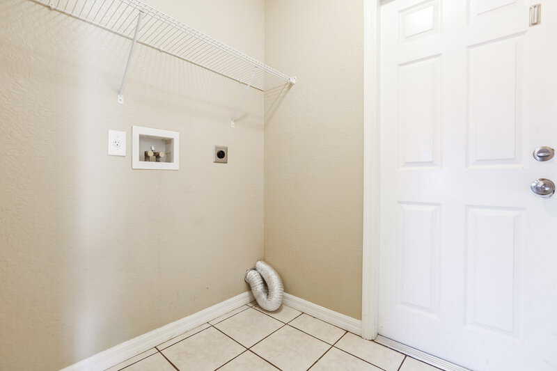 1,730/Mo, 2429 Vedado St North Port, FL 34286 Laundry Room View