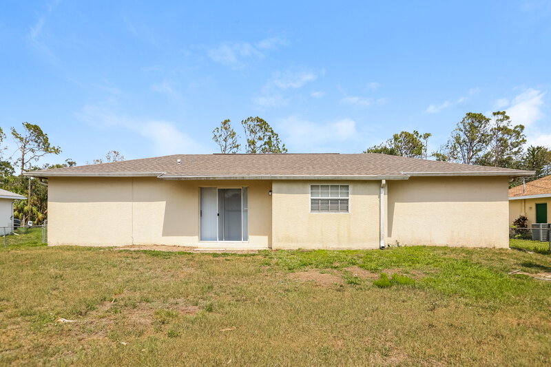 1,730/Mo, 2429 Vedado St North Port, FL 34286 Rear View