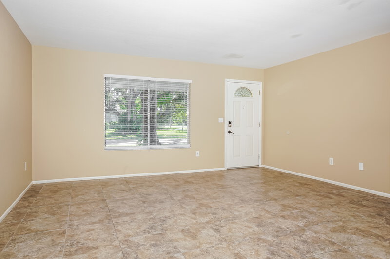 2,050/Mo, 4785 Payne St North Port, FL 34287 Living Room View