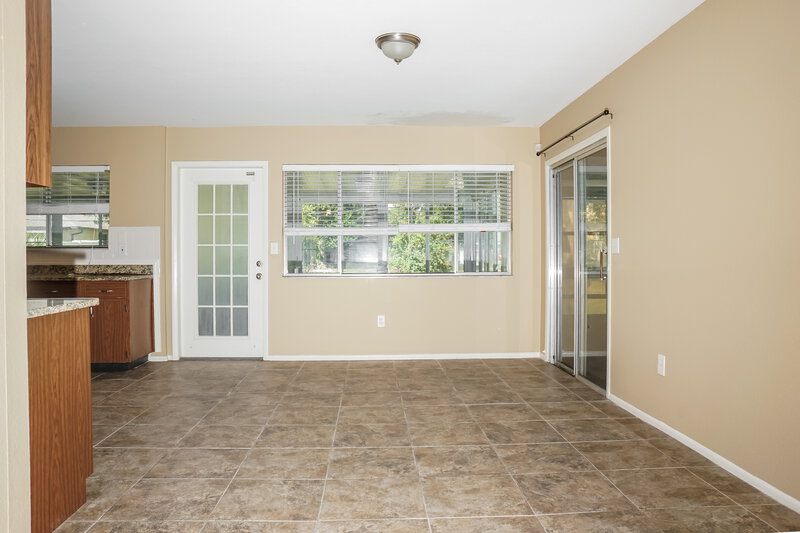 2,050/Mo, 4785 Payne St North Port, FL 34287 Dining Room View