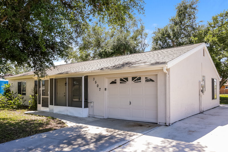 1,640/Mo, 3507 Montclair Circle North Port, FL 34287 Front View