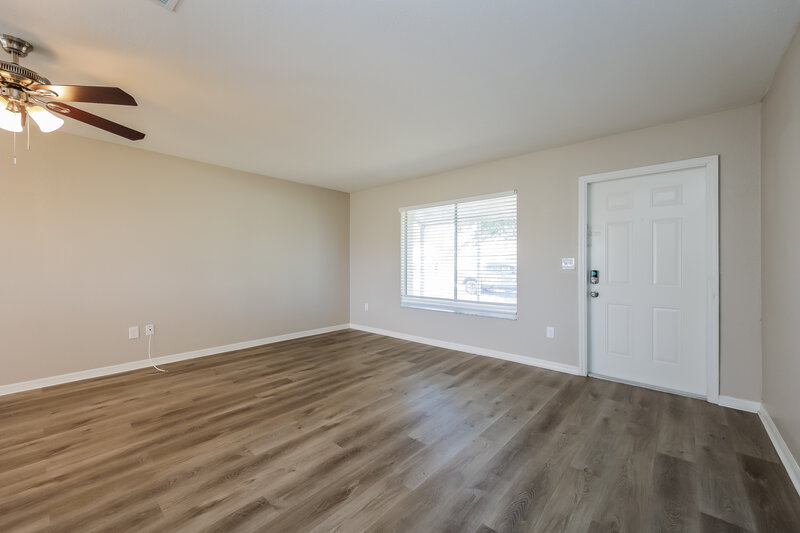 1,640/Mo, 3507 Montclair Circle North Port, FL 34287 Living Room View