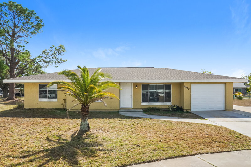 1,635/Mo, 6927 Roslyn Ct North Port, FL 34287 External View