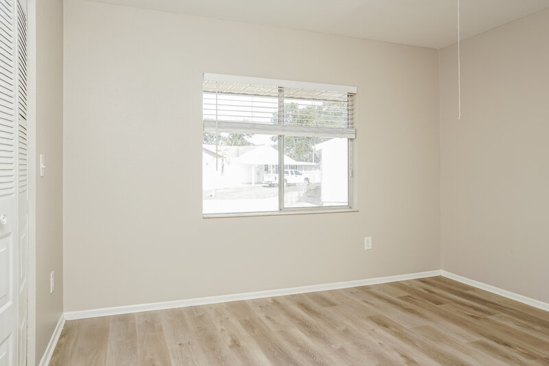 1,635/Mo, 6927 Roslyn Ct North Port, FL 34287 Bedroom View