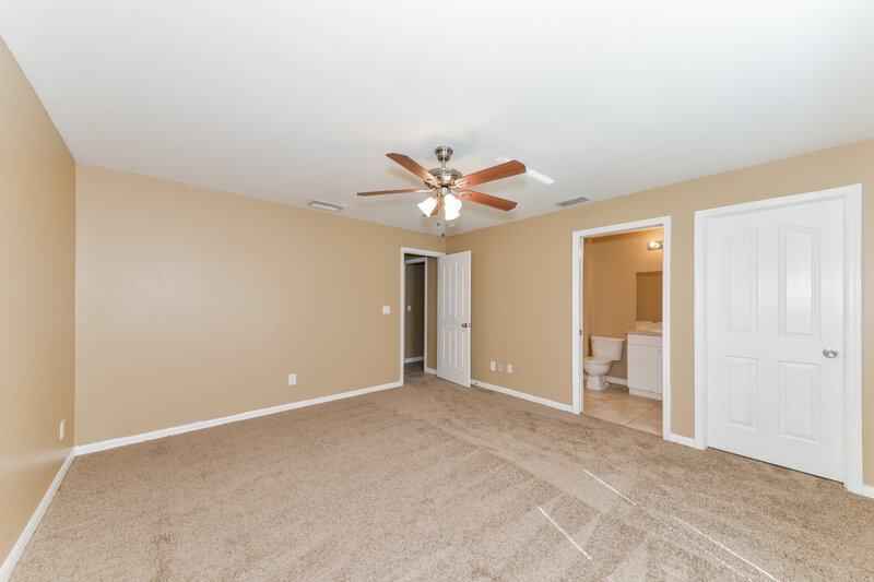 1,800/Mo, 4643 Mermell Cir North Port, FL 34291 Main Bedroom View 2