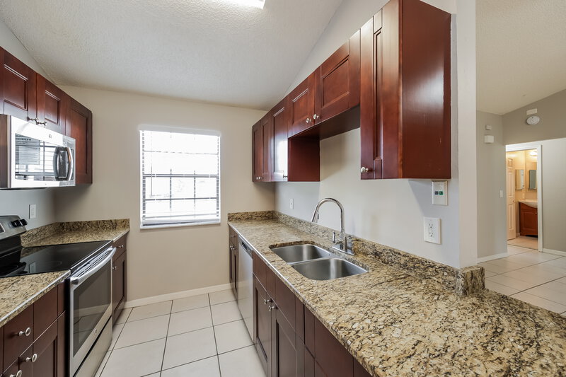 0/Mo, 8476 Coral Dr Fort Myers, FL 33967 Kitchen View