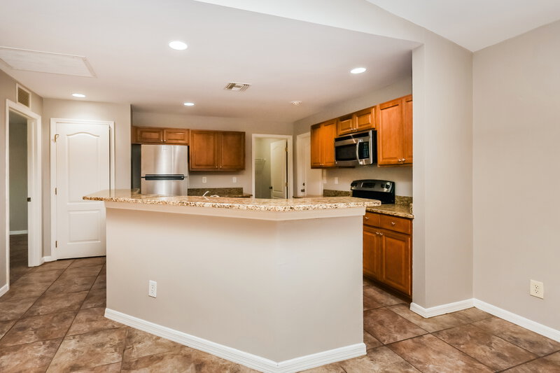 2,770/Mo, 1270 Bermar St Fort Myers, FL 33913 Kitchen View