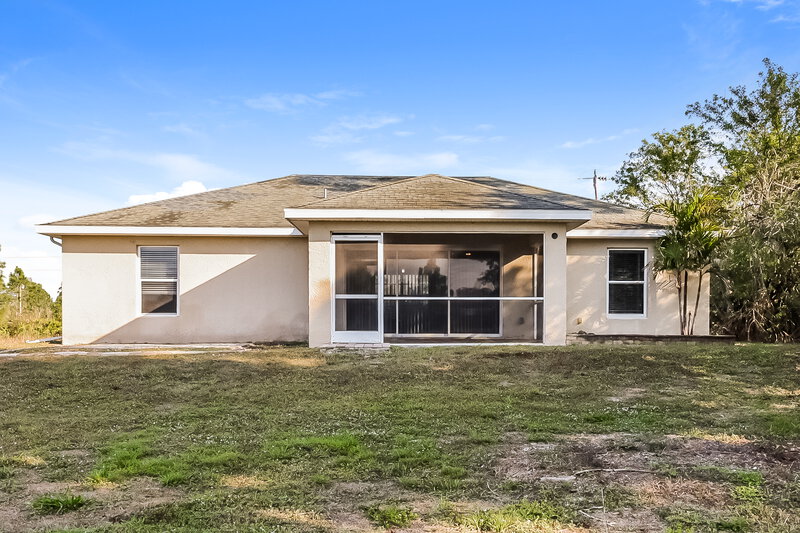 2,770/Mo, 1270 Bermar St Fort Myers, FL 33913 Rear View