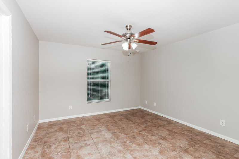 1,915/Mo, 769 Oakridge Ave S Lehigh Acres, FL 33974 Main Bedroom View
