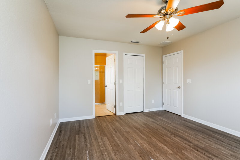 1,655/Mo, 3204 18th St SW Lehigh Acres, FL 33976 Main Bedroom View 2