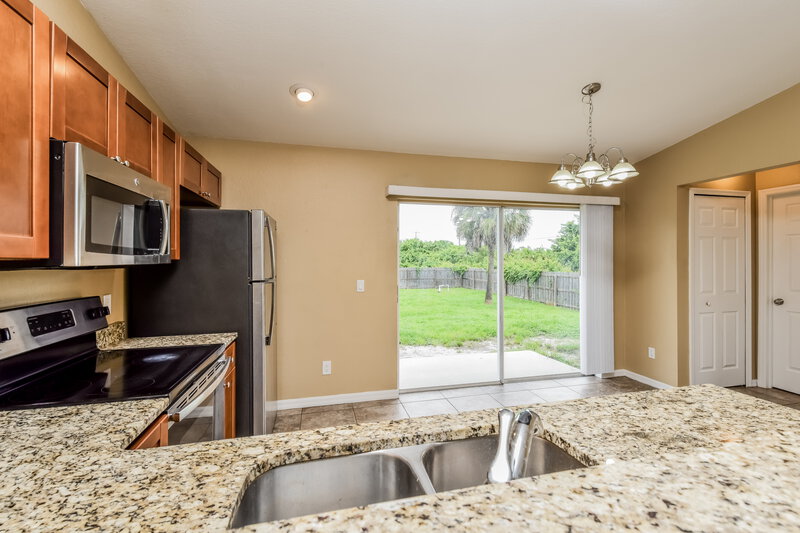 2,380/Mo, 3102 39th St SW Lehigh Acres, FL 33976 Kitchen View 3