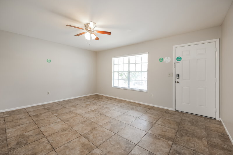 1,795/Mo, 2386 Vestridge St North Port, FL 34287 Living Room View