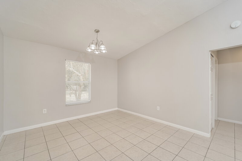 1,795/Mo, 2122 SE 6th Ln Cape Coral, FL 33990 Dining Room View