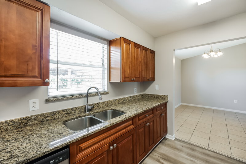 1,975/Mo, 2122 SE 6th Ln Cape Coral, FL 33990 Misc View 5
