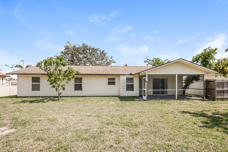 2,085/Mo, 2122 SE 6th Ln Cape Coral, FL 33990 Misc View 14