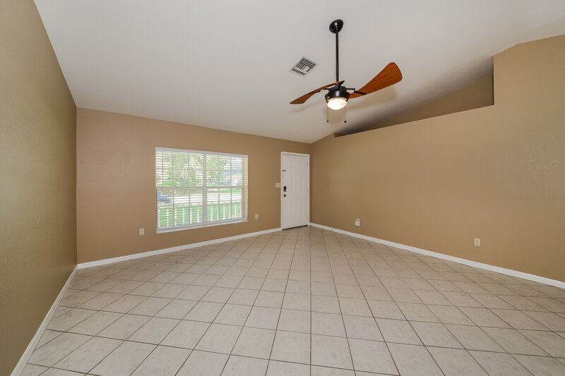 1,825/Mo, 8360 Mambo Ave North Port, FL 34291 Living Room View 2