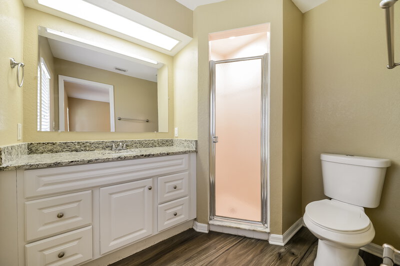 1,825/Mo, 8360 Mambo Ave North Port, FL 34291 Main Bathroom View