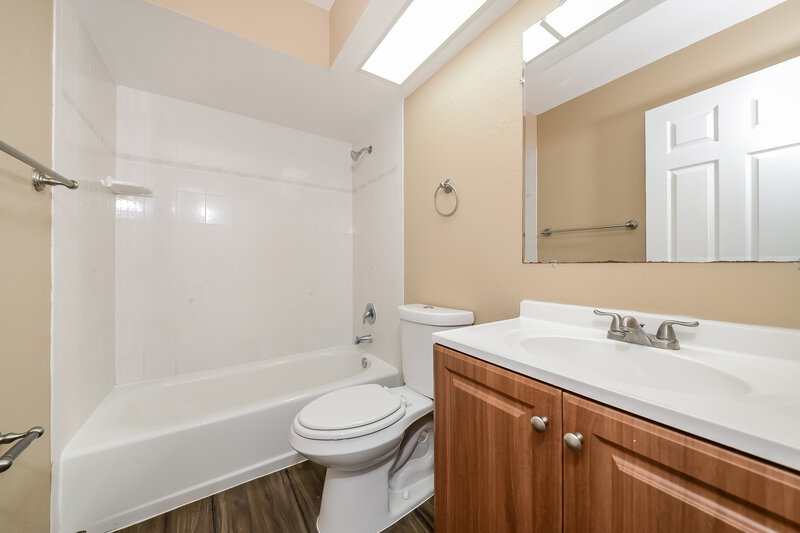 1,825/Mo, 8360 Mambo Ave North Port, FL 34291 Bathroom View
