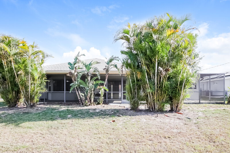 1,910/Mo, 18446 Elgin Ave Port Charlotte, FL 33948 Rear View